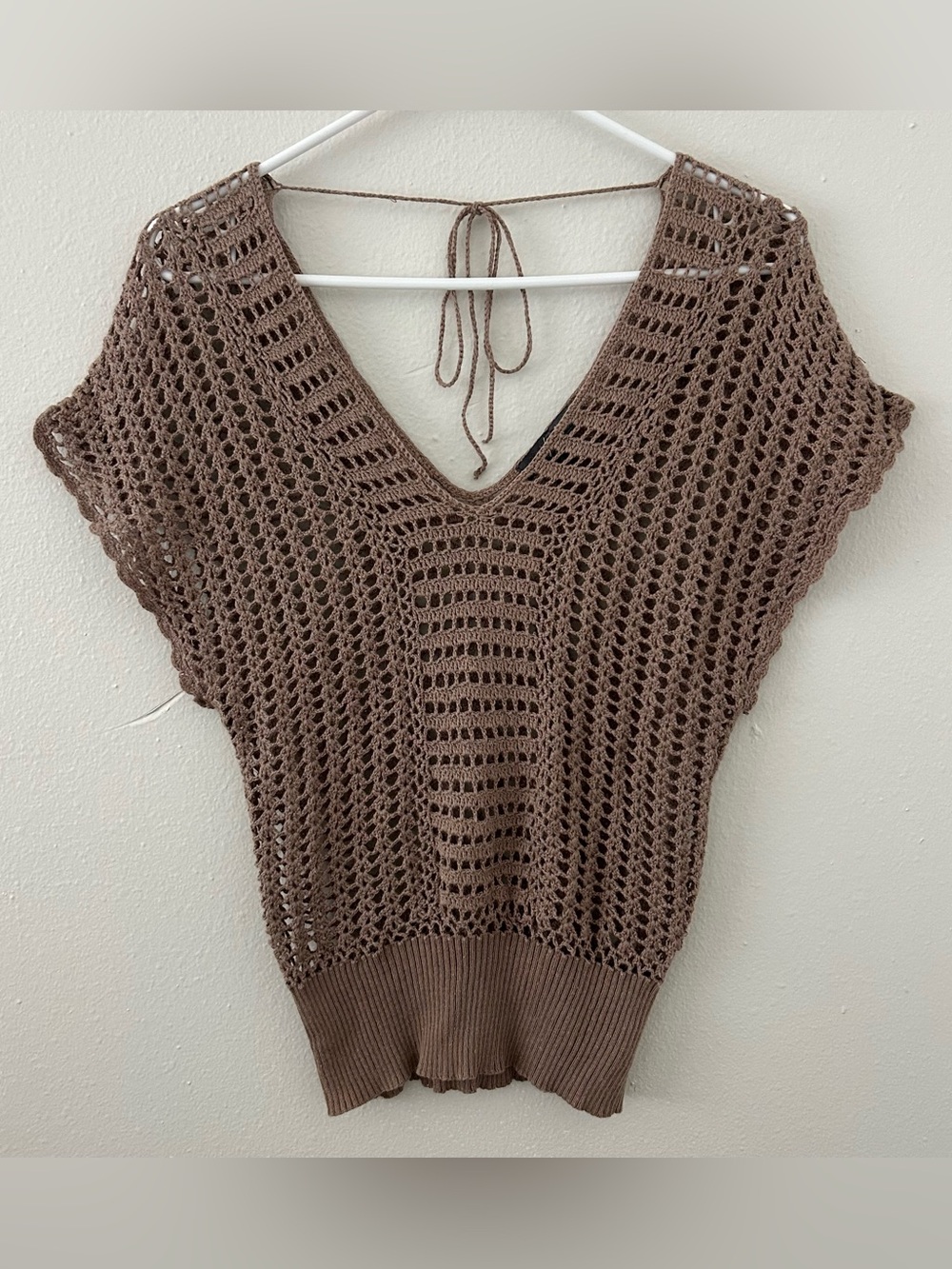 Vintage Forever 21 Taupe Crochet Top Women’s S Boho Y2K Hippie Open Knit V-Neck